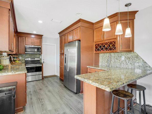 5081 SW 9th Court, Plantation FL 33317