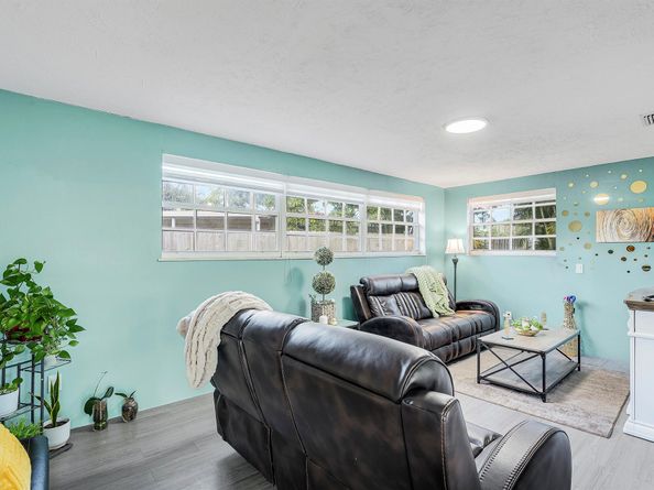 5081 SW 9th Court, Plantation FL 33317