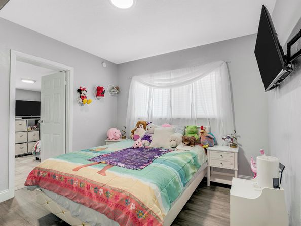 5081 SW 9th Court, Plantation FL 33317