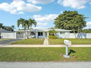 5081 SW 9th Court, Plantation FL 33317