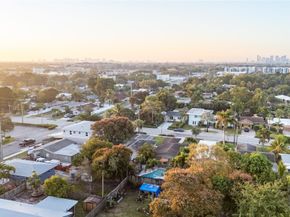 770 NE 34TH Court, Oakland Park FL 33334