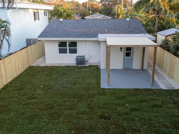 770 NE 34TH Court, Oakland Park FL 33334