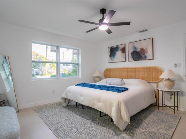 770 NE 34TH Court, Oakland Park FL 33334