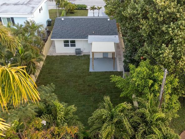 770 NE 34TH Court, Oakland Park FL 33334