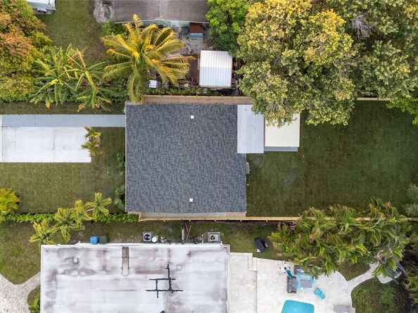 770 NE 34TH Court, Oakland Park FL 33334