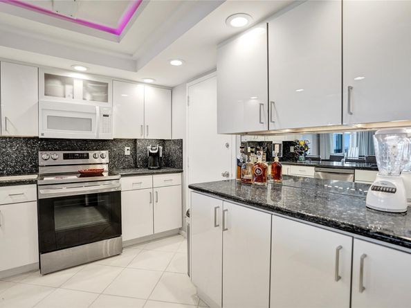 1150 Hillsboro Mile 1016, Hillsboro Beach FL 33062