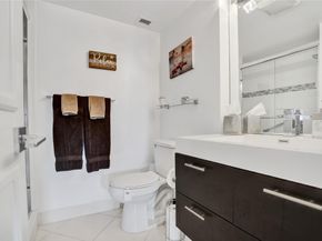 1150 Hillsboro Mile 1016, Hillsboro Beach FL 33062