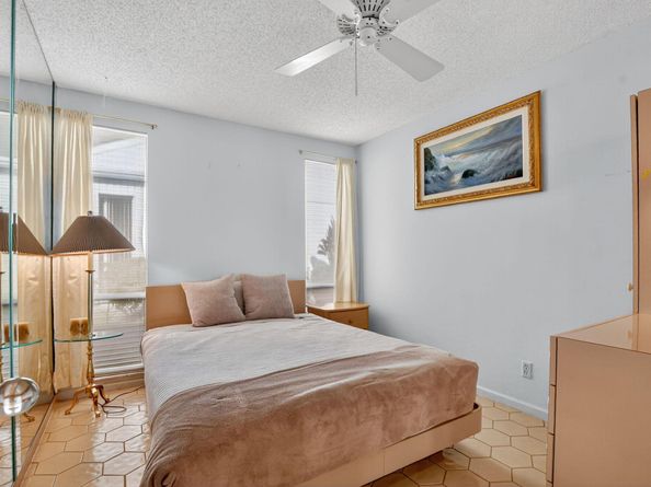 20010 Sawgrass Lane 4304, Boca Raton FL 33434