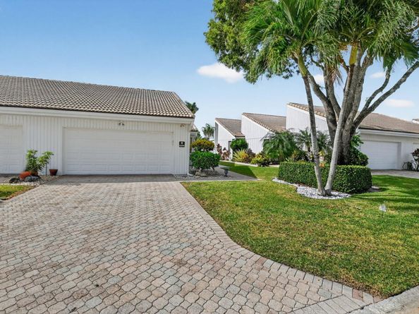 20010 Sawgrass Lane 4304, Boca Raton FL 33434
