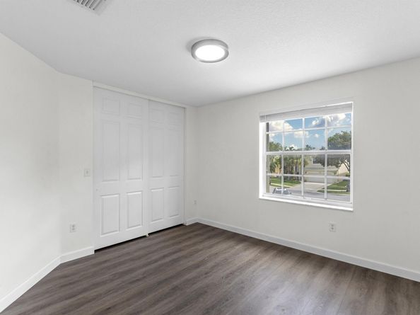 1263 Gembrook Court, Royal Palm Beach FL 33411