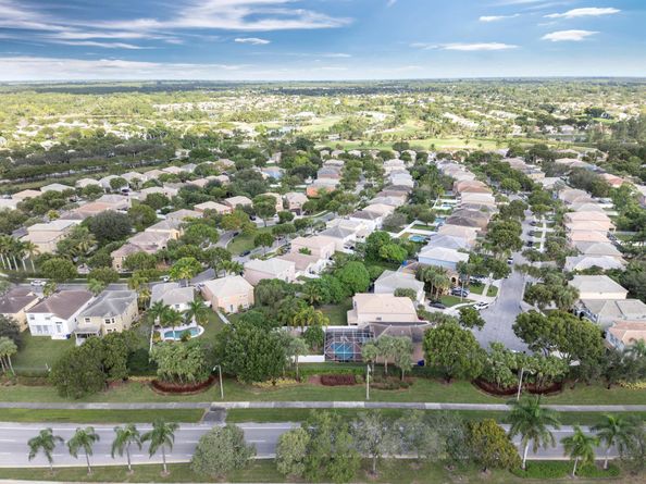 1263 Gembrook Court, Royal Palm Beach FL 33411