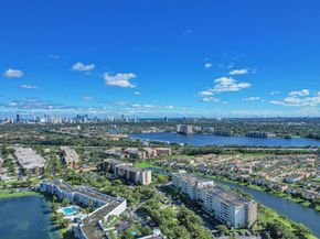 800 NE 195th St 601, Miami FL 33179