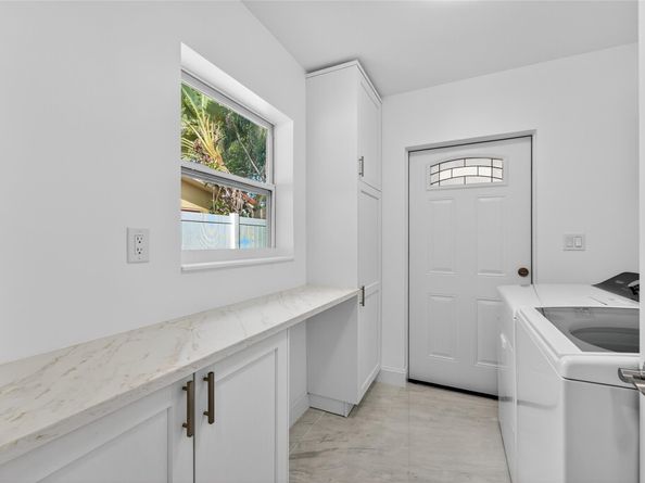 728 NE 7th St, Pompano Beach FL 33060