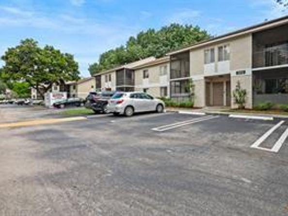 504 Gardens Drive 203, Pompano Beach FL 33069