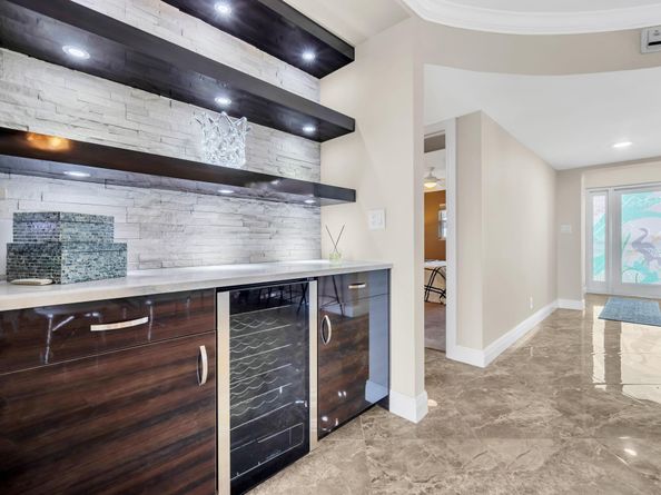 615 N Riverside Dr 702, Pompano Beach FL 33062