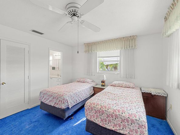 1008 SW 7th Avenue, Boynton Beach FL 33426