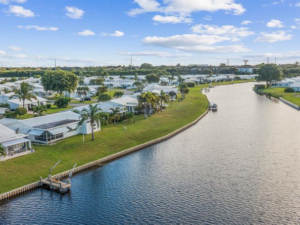 1008 SW 7th Avenue, Boynton Beach FL 33426