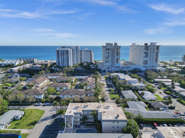 3216 SE 8th Street 305, Pompano Beach FL 33062