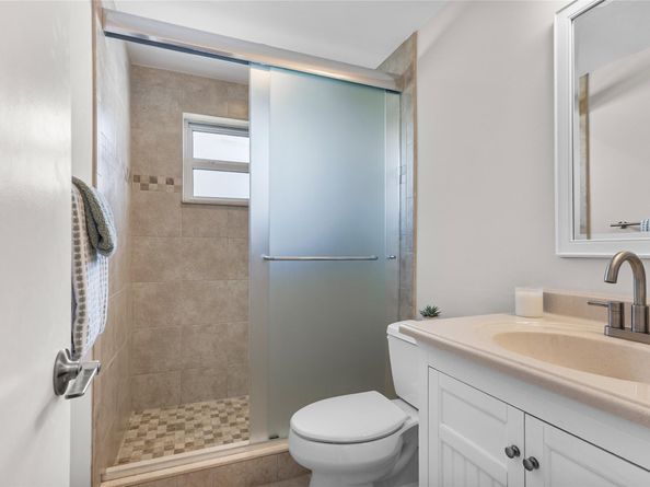 3216 SE 8th Street 305, Pompano Beach FL 33062