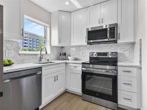 3216 SE 8th Street 305, Pompano Beach FL 33062