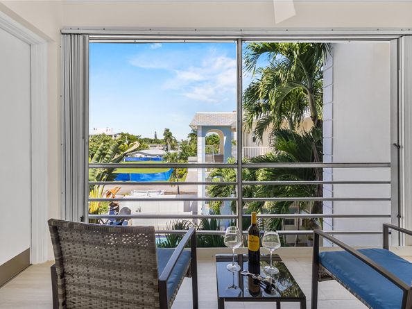 3216 SE 8th Street 305, Pompano Beach FL 33062