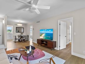 3216 SE 8th Street 305, Pompano Beach FL 33062