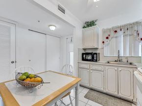 8950 Sunrise Lakes Blvd 210, Sunrise FL 33322