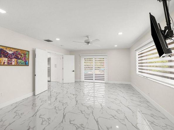 10603 Boca Woods Lane, Boca Raton FL 33428