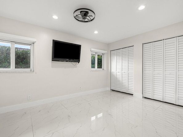 10603 Boca Woods Lane, Boca Raton FL 33428