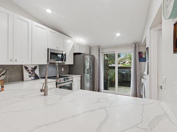 441 Midsummer Court, Royal Palm Beach FL 33411
