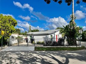 2201 NE 135th Ln, North Miami Beach FL 33181