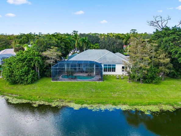 762 Pine Chase Court, Wellington FL 33414