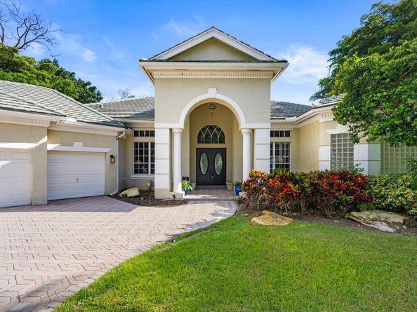 762 Pine Chase Court, Wellington FL 33414