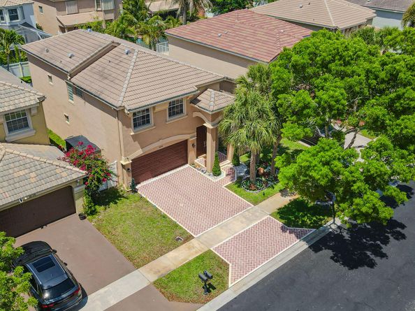 1534 Running Oak Lane, Royal Palm Beach FL 33411