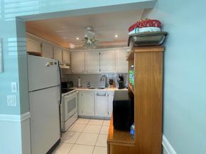 3100 Springdale Boulevard 214, Palm Springs FL 33461