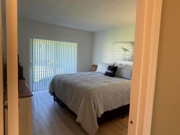 3100 Springdale Boulevard 214, Palm Springs FL 33461