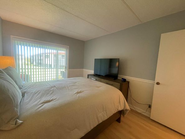 3100 Springdale Boulevard 214, Palm Springs FL 33461