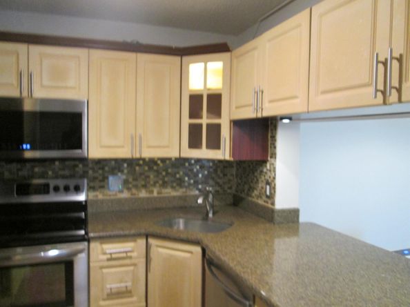 209 Foxtail Drive G1, Greenacres FL 33415