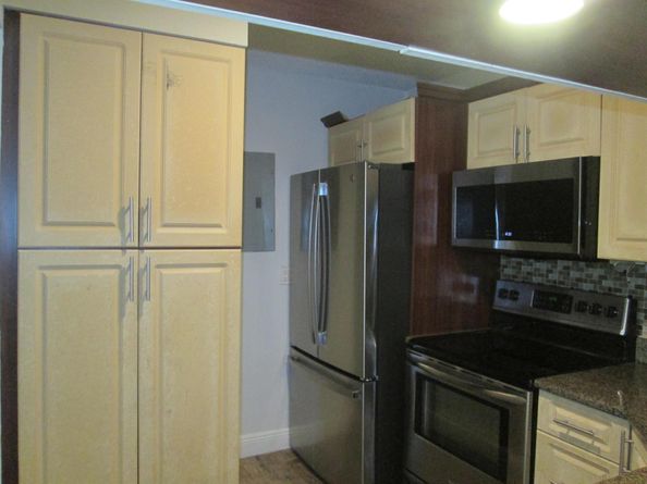 209 Foxtail Drive G1, Greenacres FL 33415