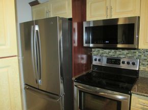 209 Foxtail Drive G1, Greenacres FL 33415