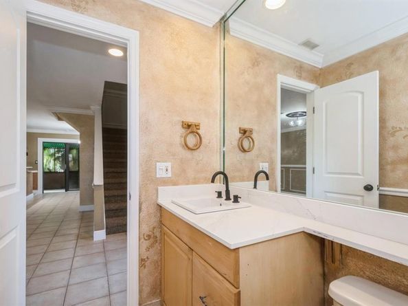 829 NW 47th St, Deerfield Beach FL 33064