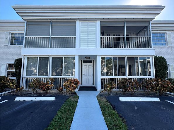 6245 Bay Club Dr 3, Fort Lauderdale FL 33308