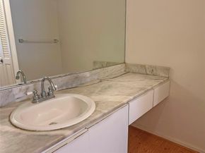 6245 Bay Club Dr 3, Fort Lauderdale FL 33308