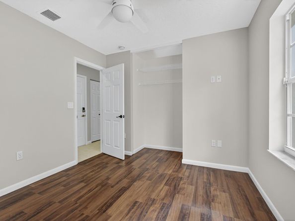 1475 Running Oak Lane, Royal Palm Beach FL 33411