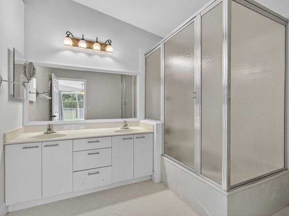 1475 Running Oak Lane, Royal Palm Beach FL 33411