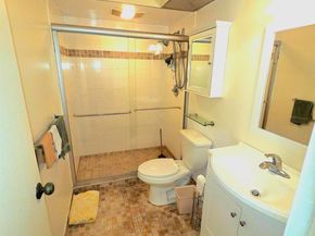 2831 Somerset Drive 305, Lauderdale Lakes FL 33311