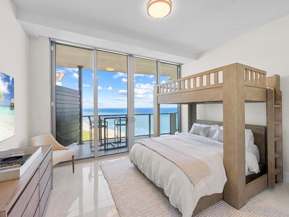 3100 N Ocean Drive H1702, Singer Island FL 33404