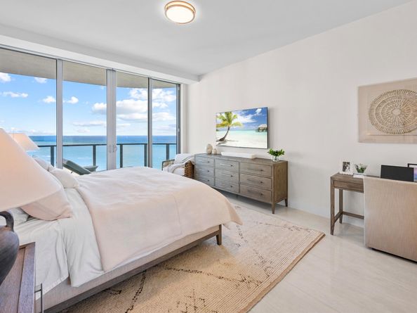 3100 N Ocean Drive H1702, Singer Island FL 33404