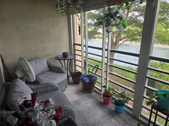 150 Lake Nancy Lane 221, West Palm Beach FL 33411