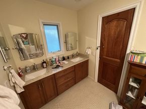 418 Alamanda Dr, Hallandale Beach FL 33009